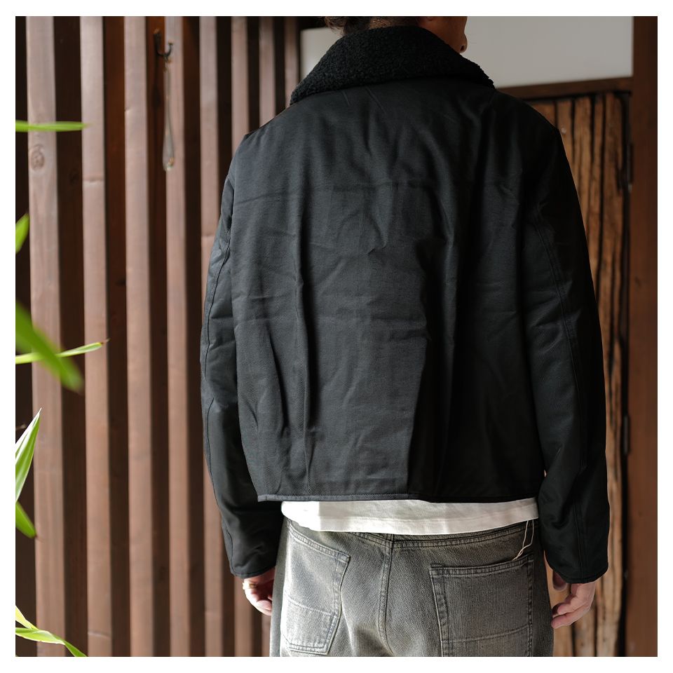 ACE JACKET	Black Aero Nylon