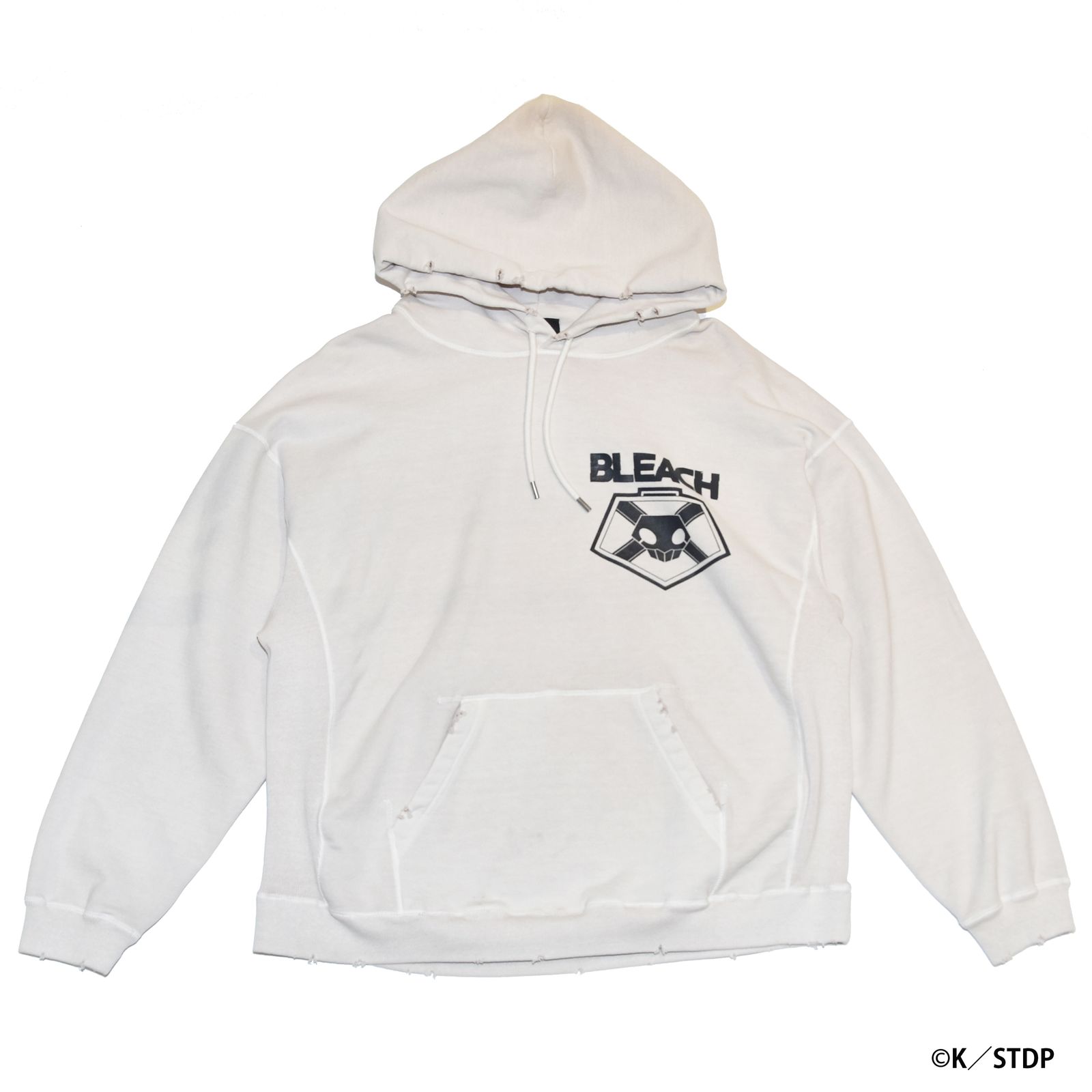 TBLM24AM003 BLEACH Hoodie (ICHIGO) White