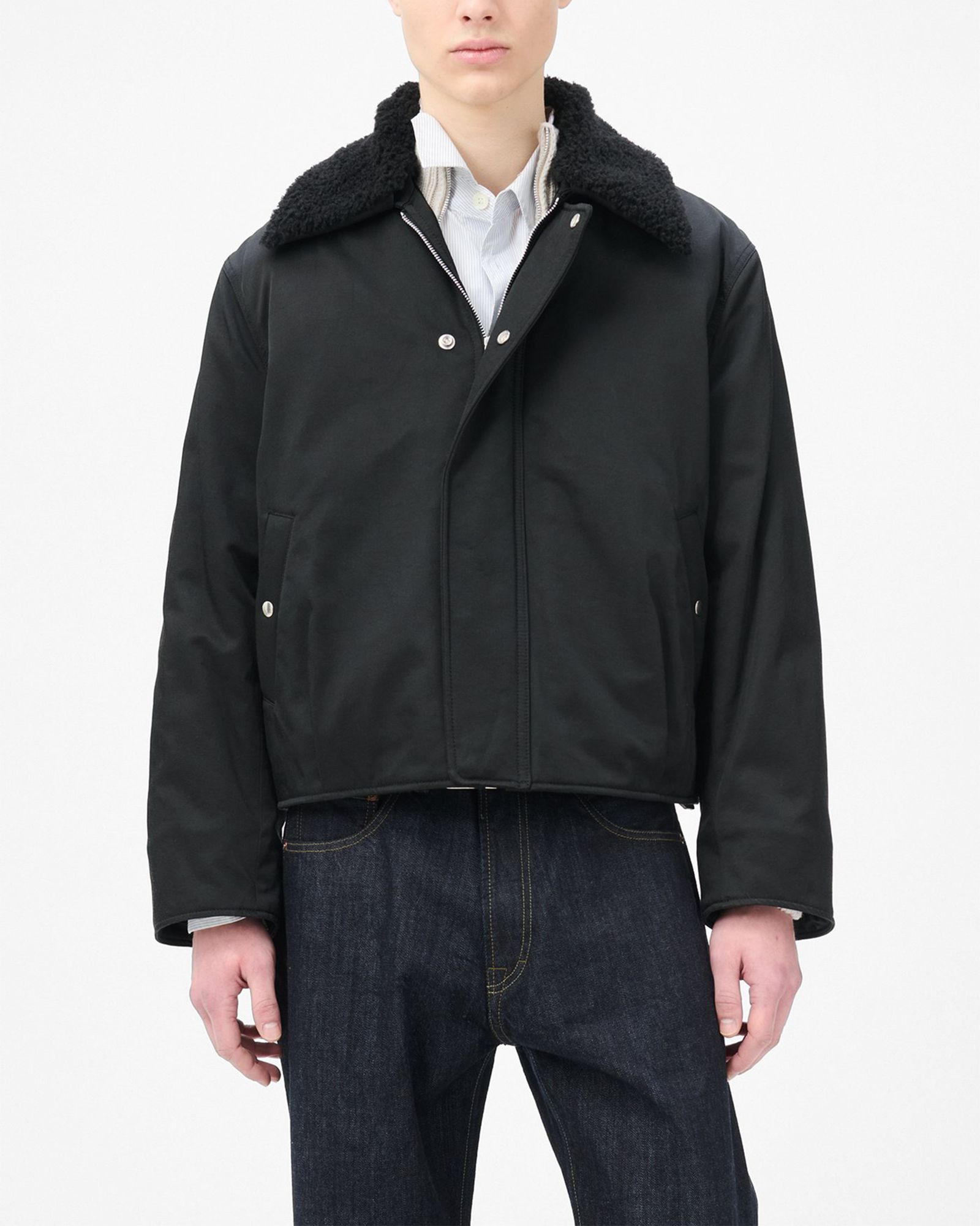 ACE JACKET	Black Aero Nylon