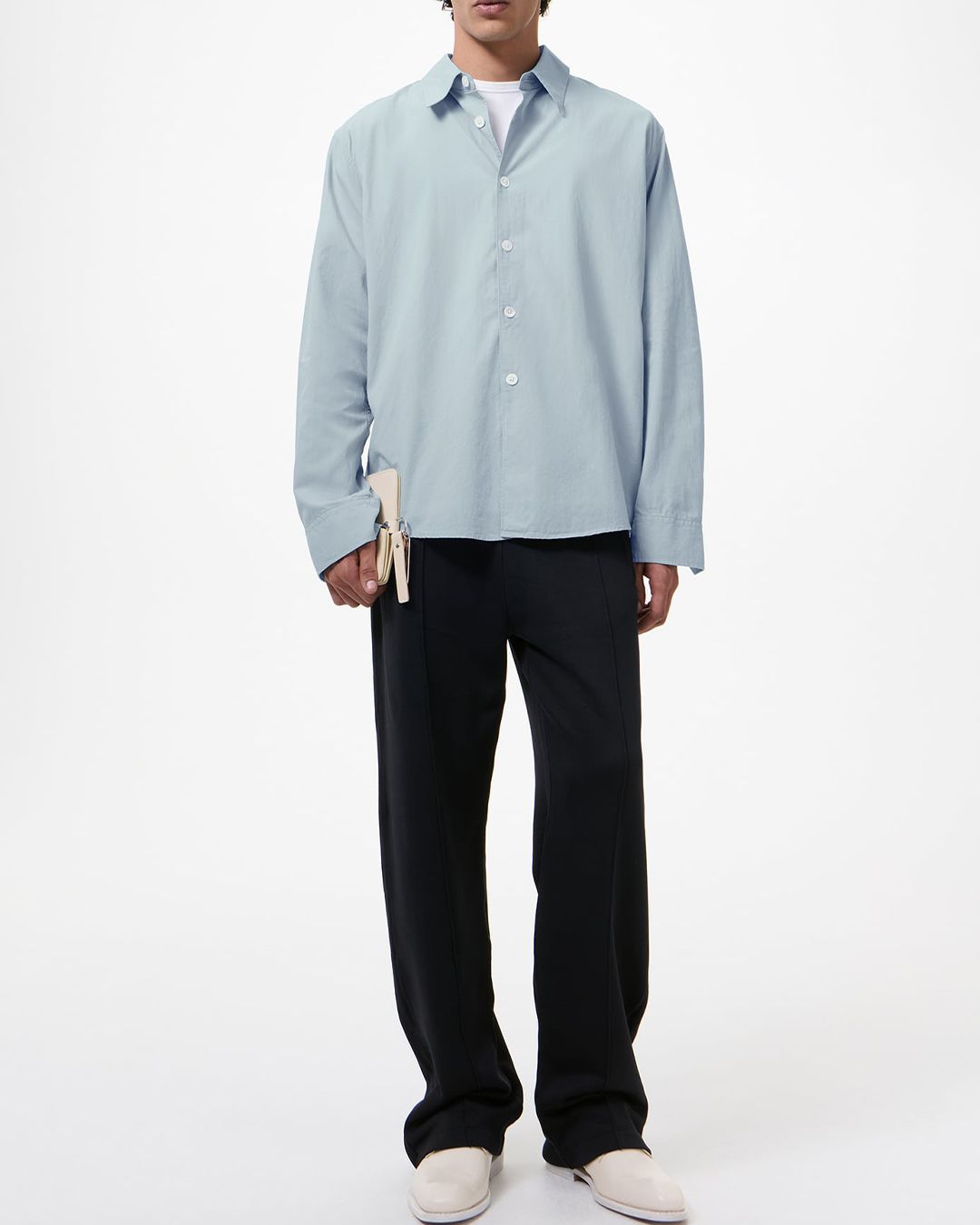 BEYOND SHIRT   Powder Blue Liquid Poplin