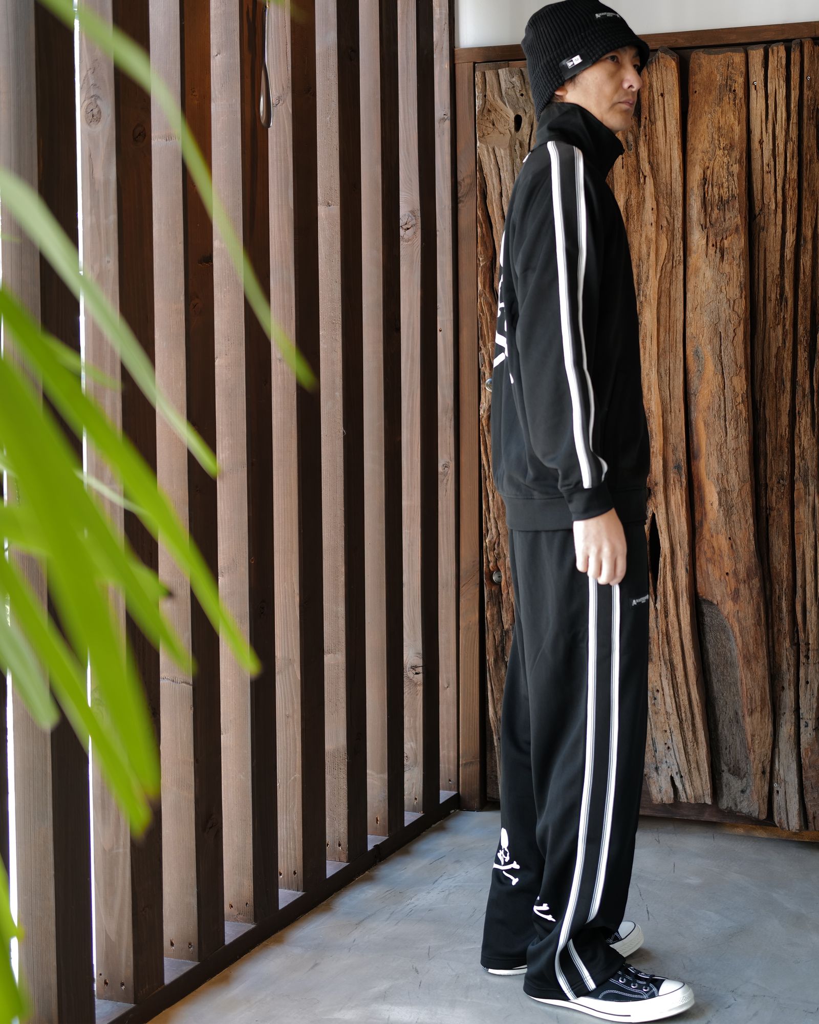 【MASTERMIND WORLD】x NEW ERA  PA SMTH JSY TR JKT MMW BLK WHT