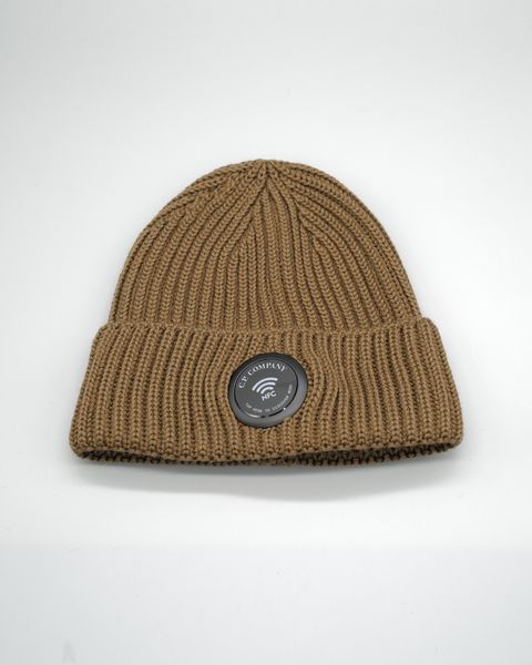 ACC KNIT CAP IN EF WOOL ERMINE  .