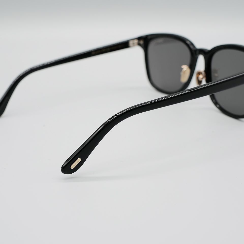 TOM FORD（トムフォード） TF211AF 入荷しました。 ｜ oomiya