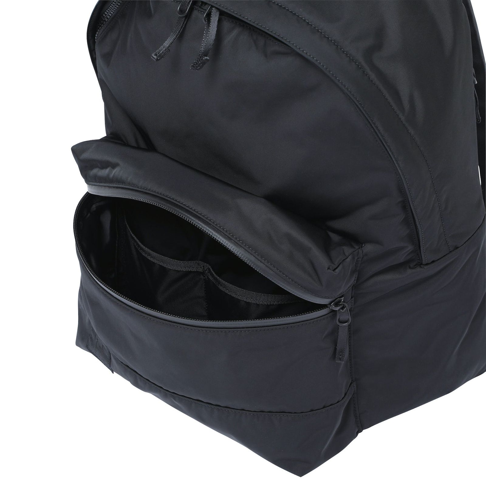 DAY PACK 【BLACK BEAUTY】