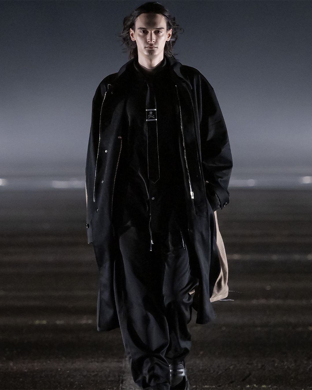 【MASTERMIND WORLD】 SKULL TIE BLACK