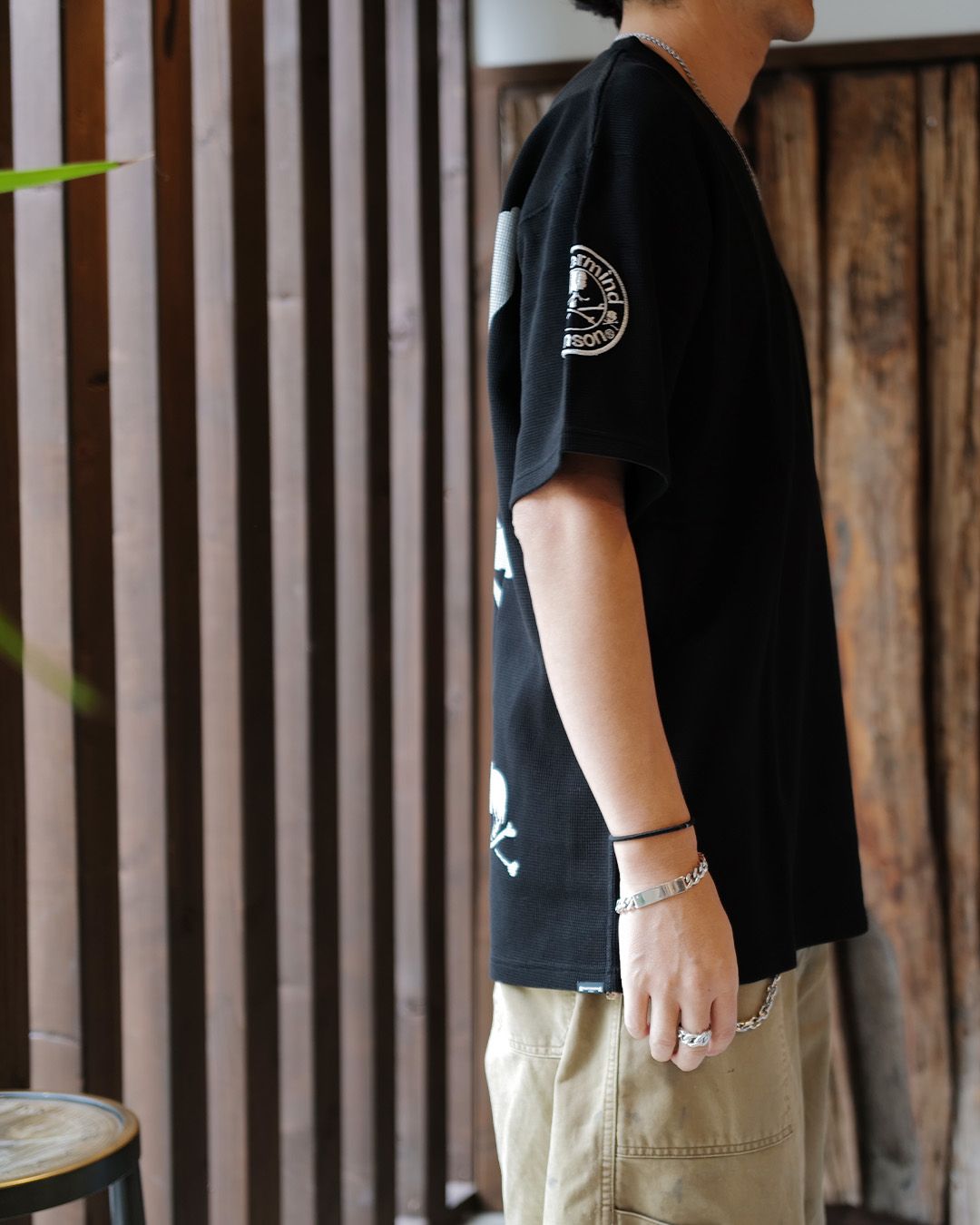 【MASTERMIND WORLD】 xVANSON  THERMAL SS TEE REGULAR FIT