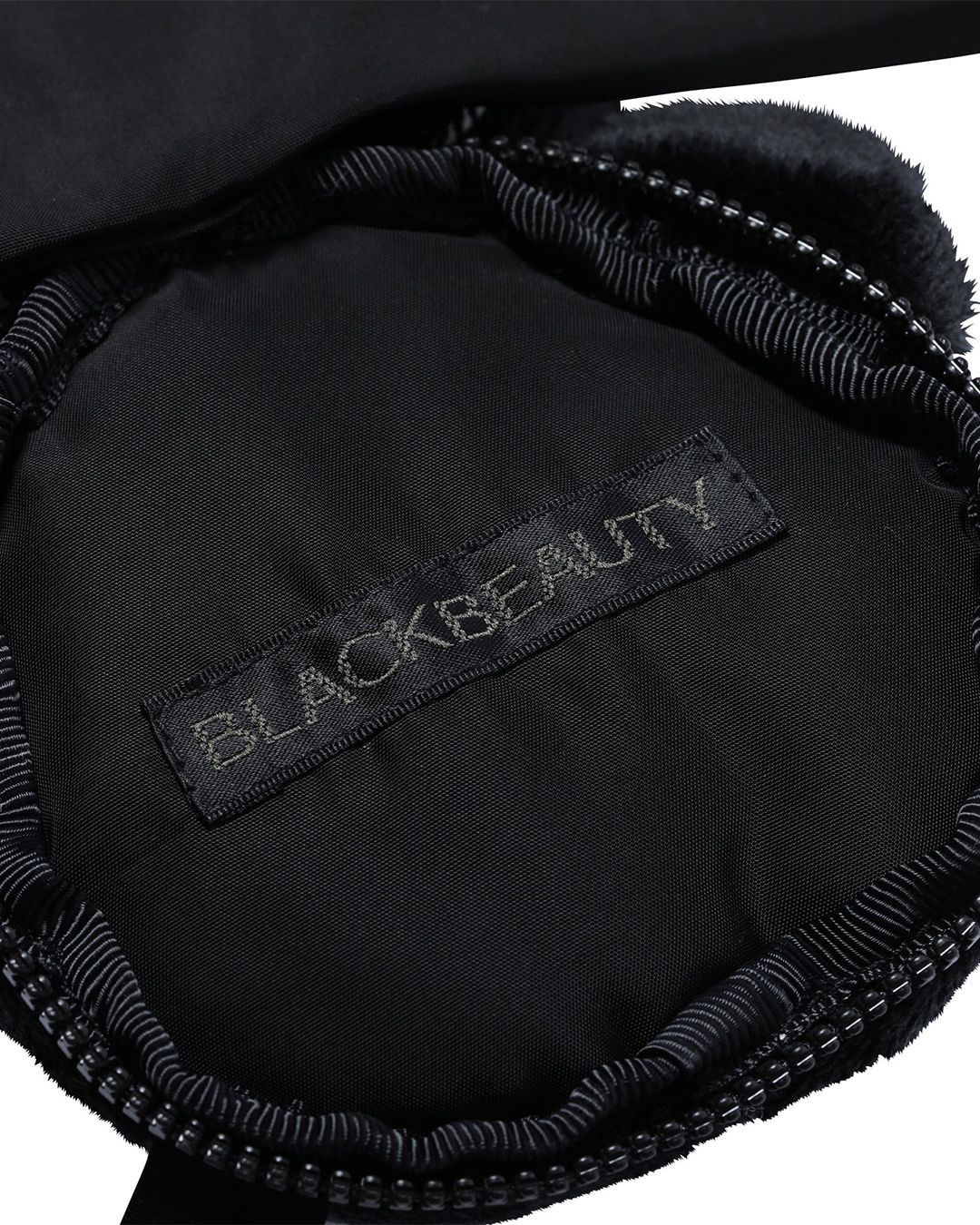 BLACK BEAUTY PACKABLE BAG 【NICI x RAMIDUS】