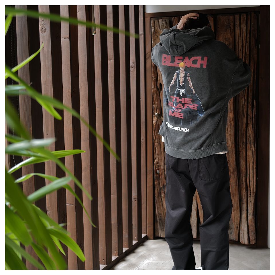 TBLM24AM003 BLEACH Hoodie (ICHIGO) Black