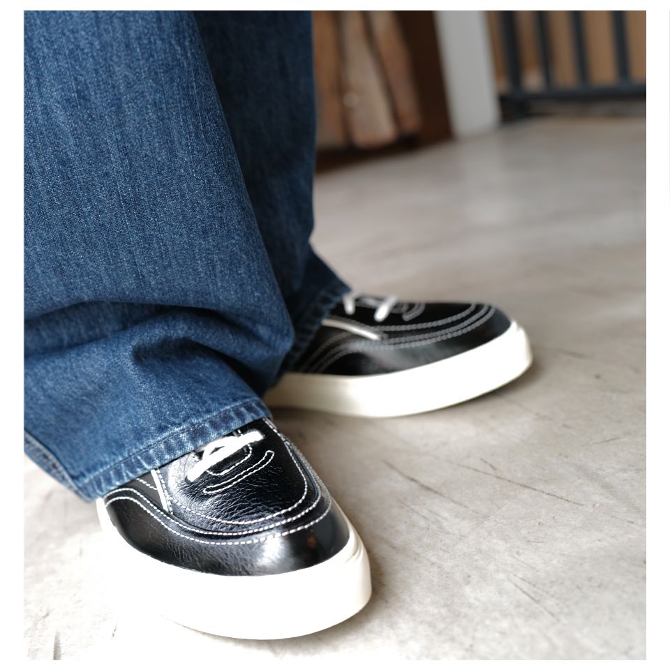 OUR LEGACY - 【LAST1 Size43】SKIMMER Black Leather | River