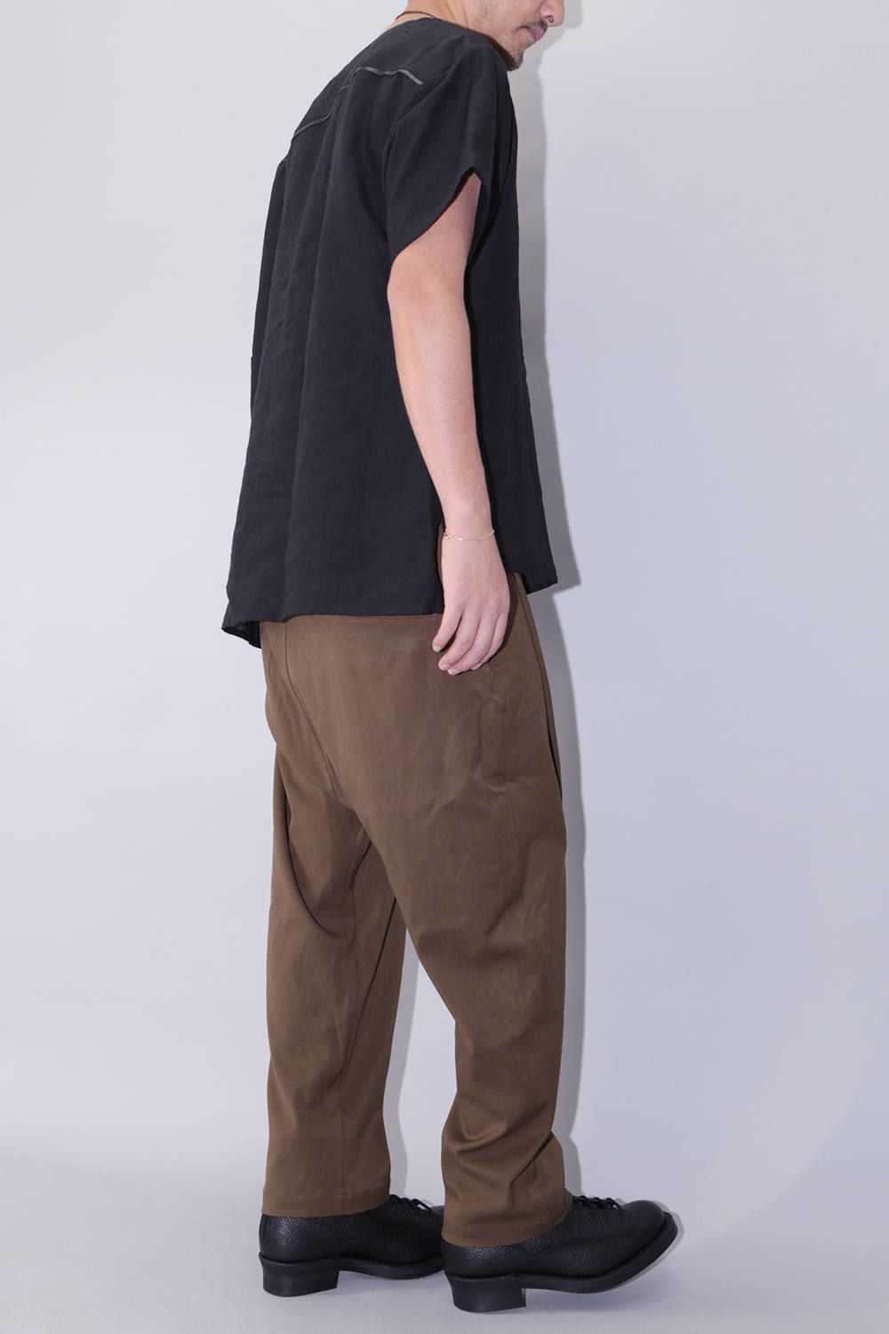 ISAMU KATAYAMA BACKLACH 《レーヨンシルク ストレッチ サルエル