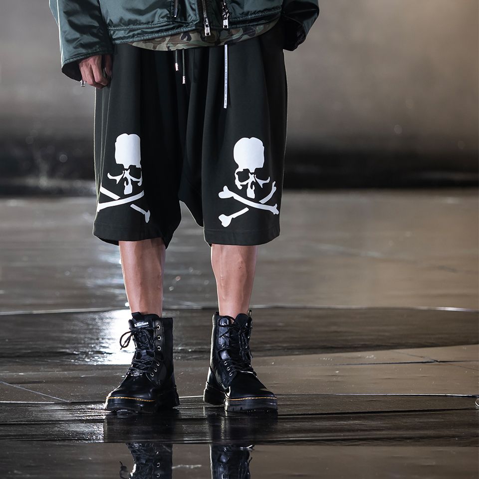【Last1点 M】 【MASTERMIND WORLD】 OG SWEATSHORTS  BLACK