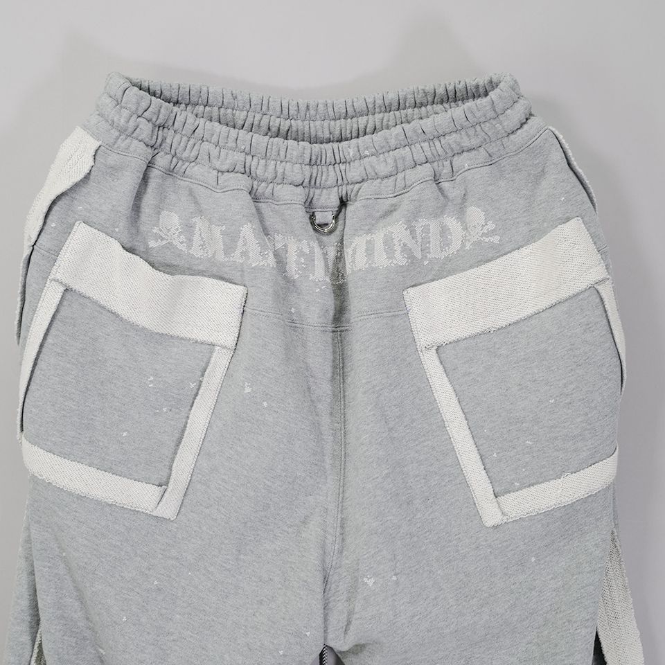 【MASTERMIND WORLD】 CUT-OFF SWEATPANTS  TOP GRAY