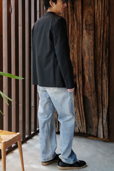 OUR LEGACYのTHIRD CUT Digital Denim パンツをつかったスタイル 3-3