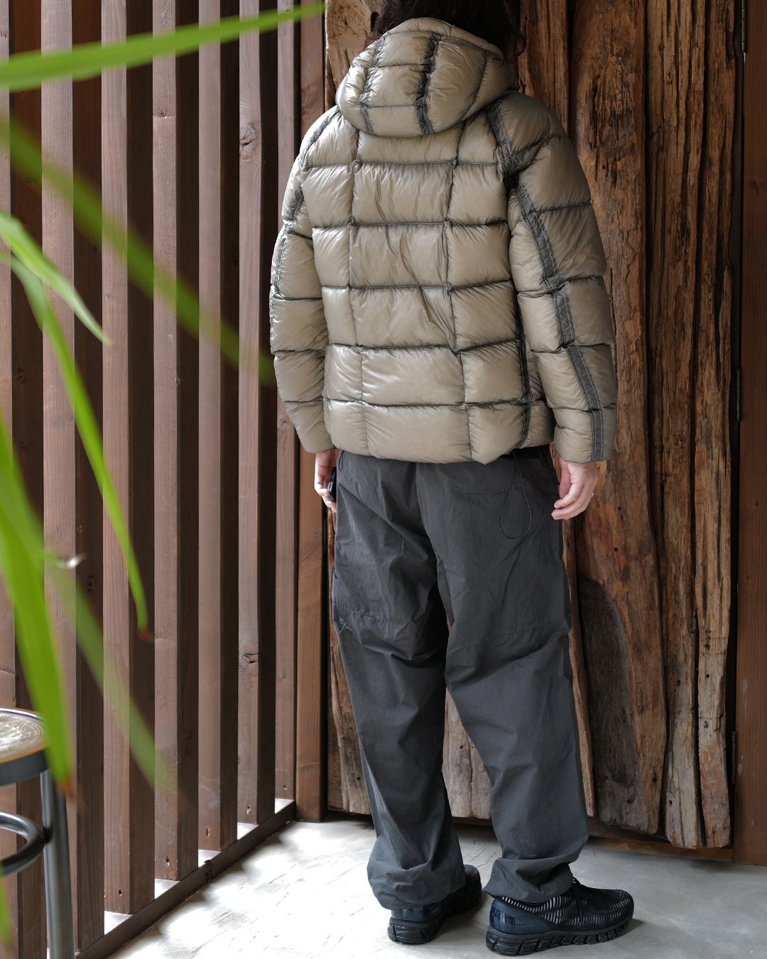 D.D. Shell Hooded Puffer Jacket [FALLEN ROCK]