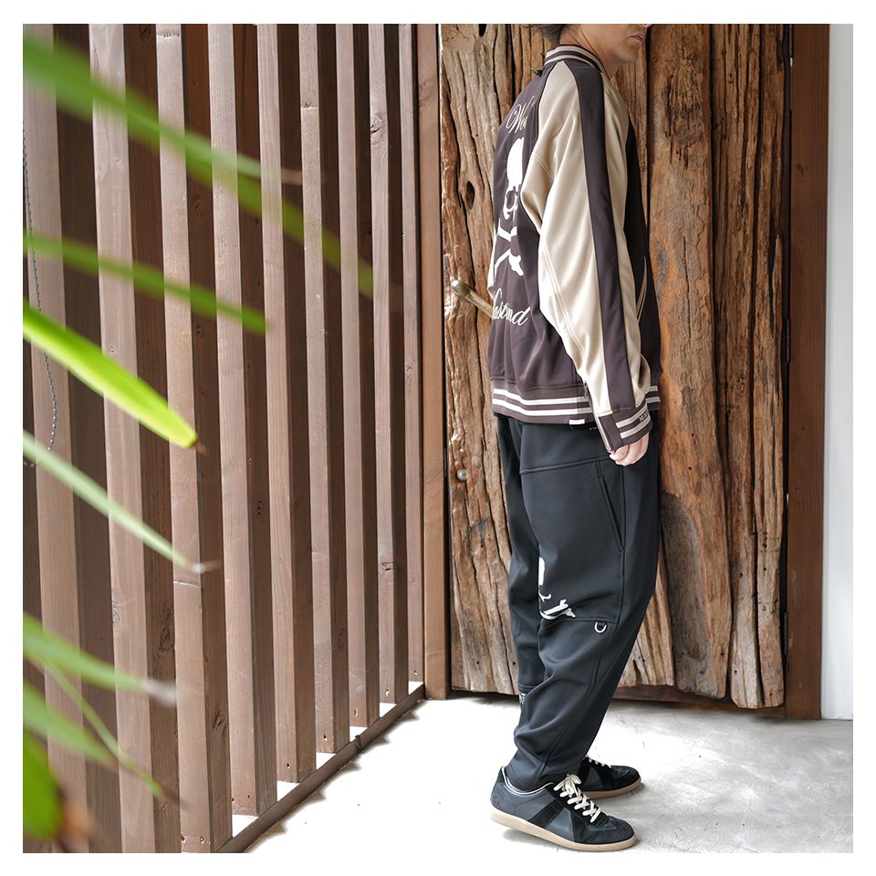 【MASTERMIND WORLD】 SOUVENIR TRACK JACKET  BROWN x MOCHA