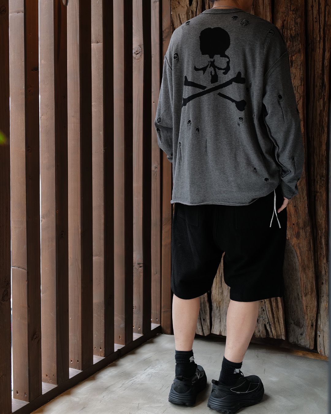 【MASTERMIND WORLD】 TERRY SHORTS  Black