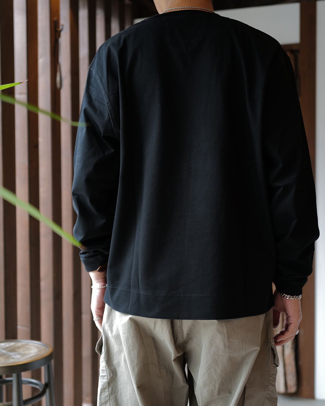 30/2 Mercerized Jersey Twisted Long Sleeve Lens T-Shirt BLACK