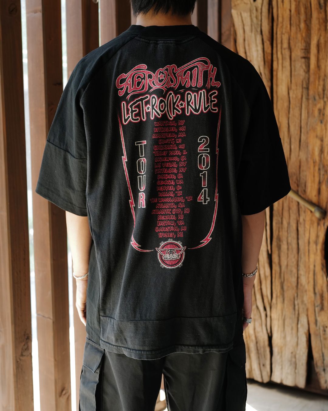 KATHARINE HAMNETT x changes  TEE  Black