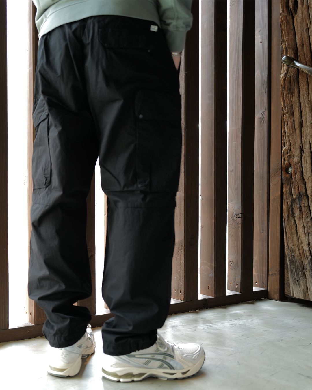 Microreps Cargo Pants Black