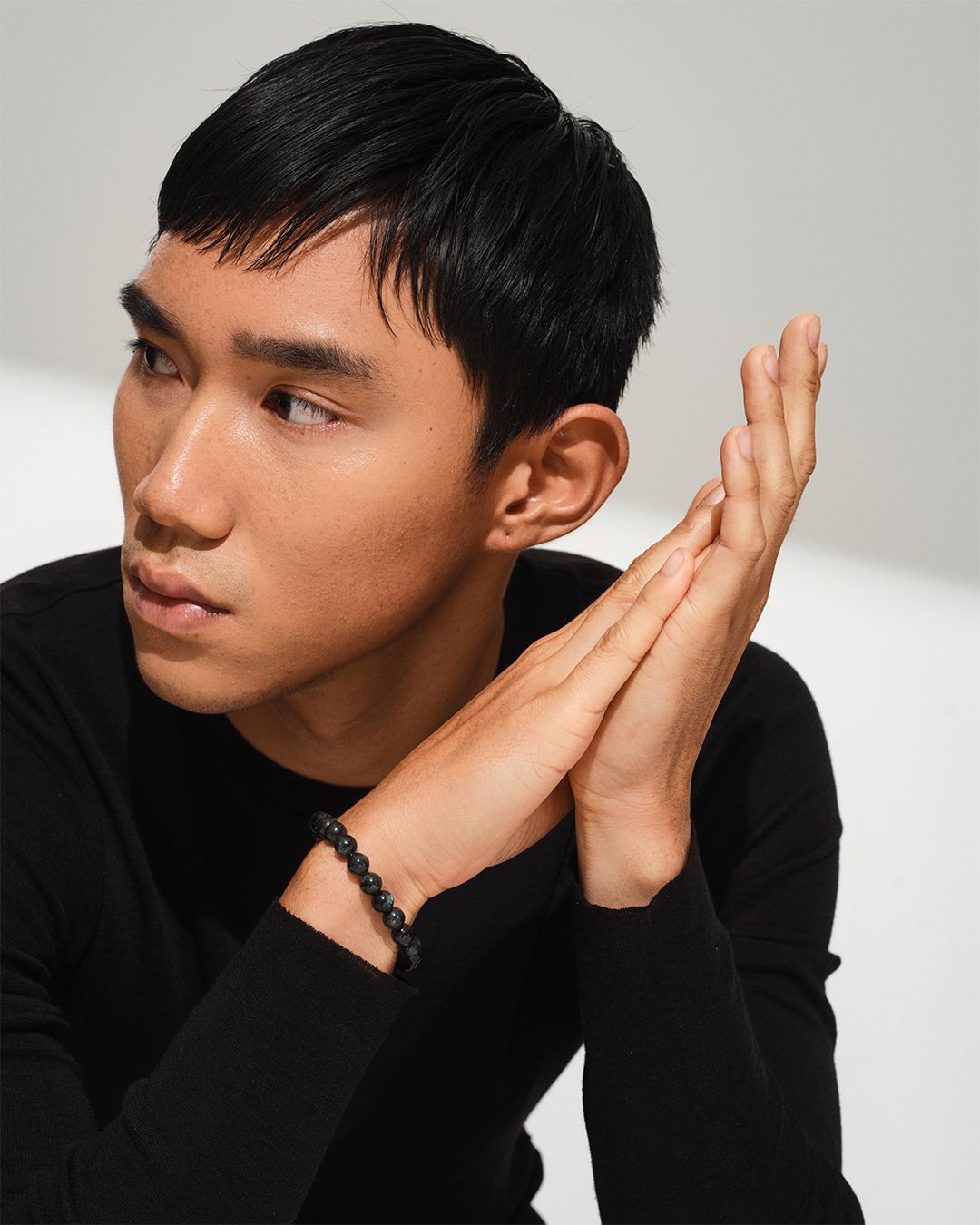 Cove Bracelet 7.7Inch / コーブ ブレスレット ブラックラルビカイト