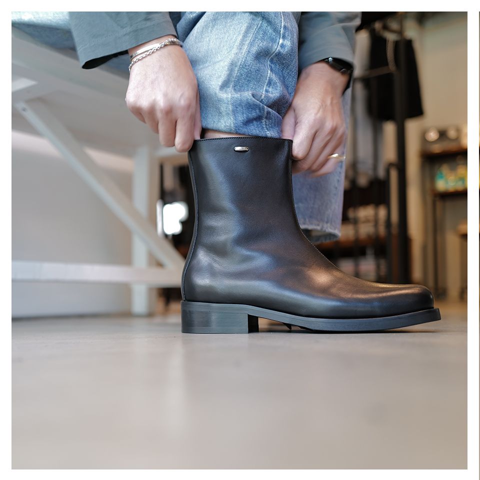 ★OUR LEGACY★ ブラックレザー フラットトゥブーツ Our Legacy - Flat Toe Boot Black Leather