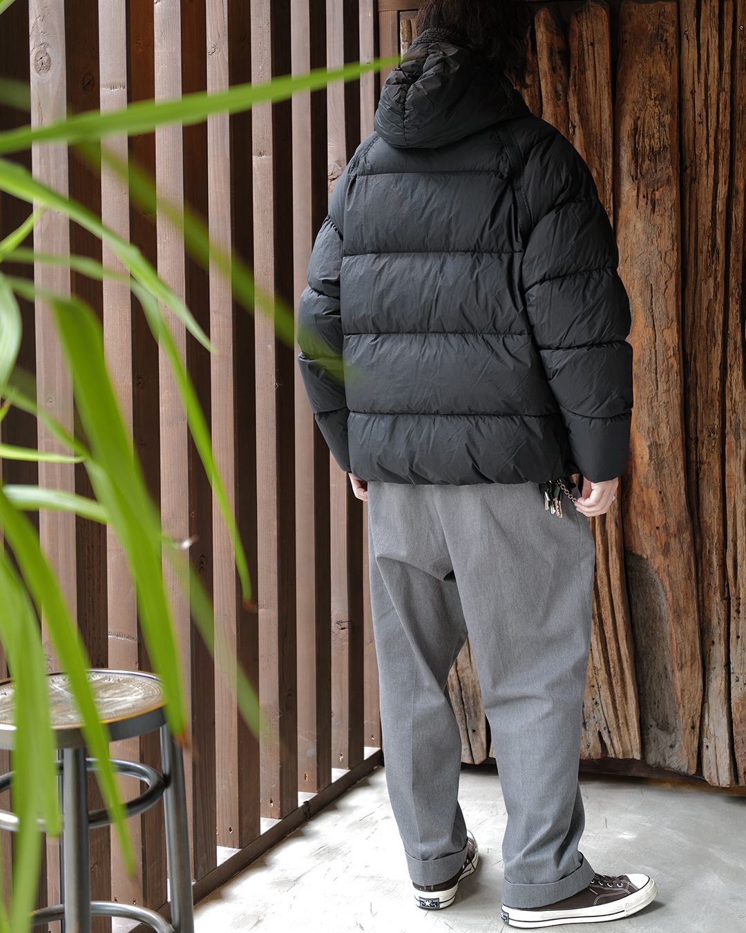 Down Shield Lens Hooded Puffer [BLACK]