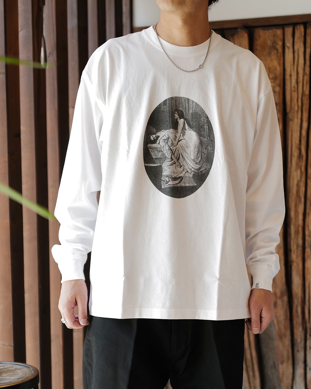 LONG SLEEVE T-SHIRT [WHITE]