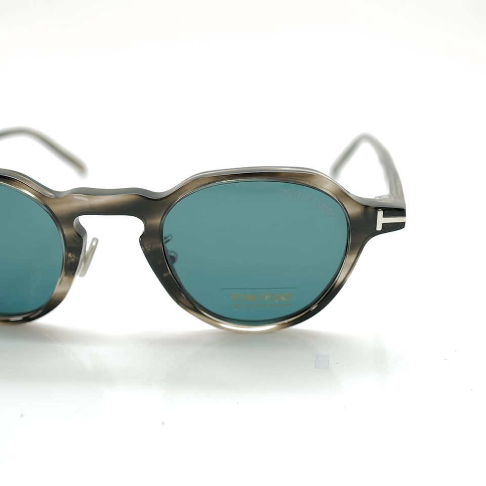 TOM FORD EYEWEAR - FT0877-D-4655N / サングラス / アジアン