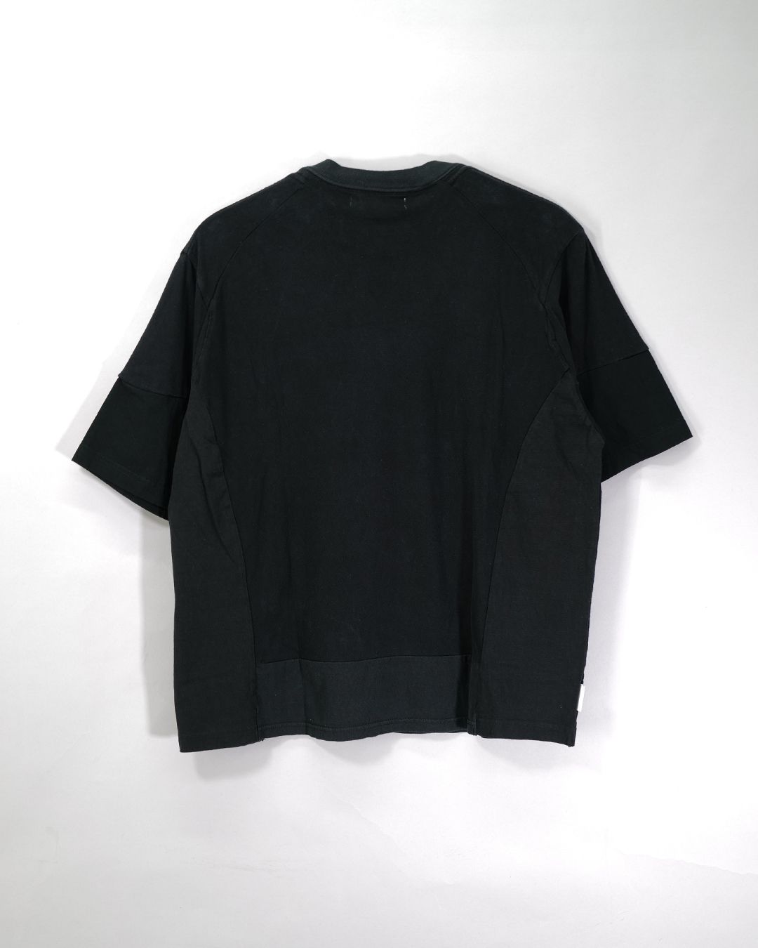 KATHARINE HAMNETT x changes  TEE  Black