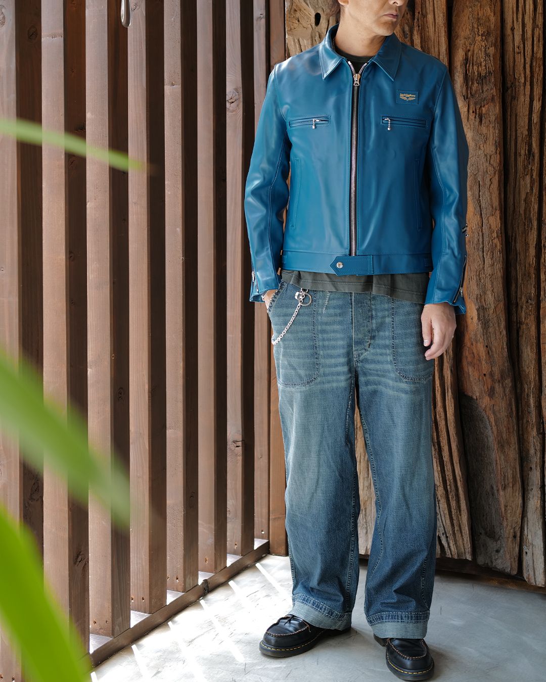 Lewis Leathers [Dominator -ドミネーター- 【Slim-Fit】 (ホースレザー / 裏地:ブラックニット / )VintageTurquoise]