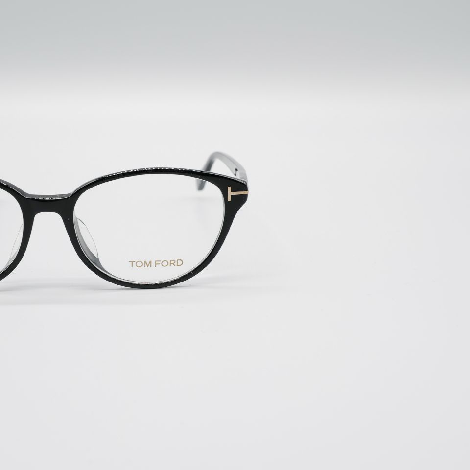 TOM FORD EYEWEAR - FT5422-F-53001 / メガネ フレーム / アジアンフィット / ユニセックス / ブラックフレーム  | River