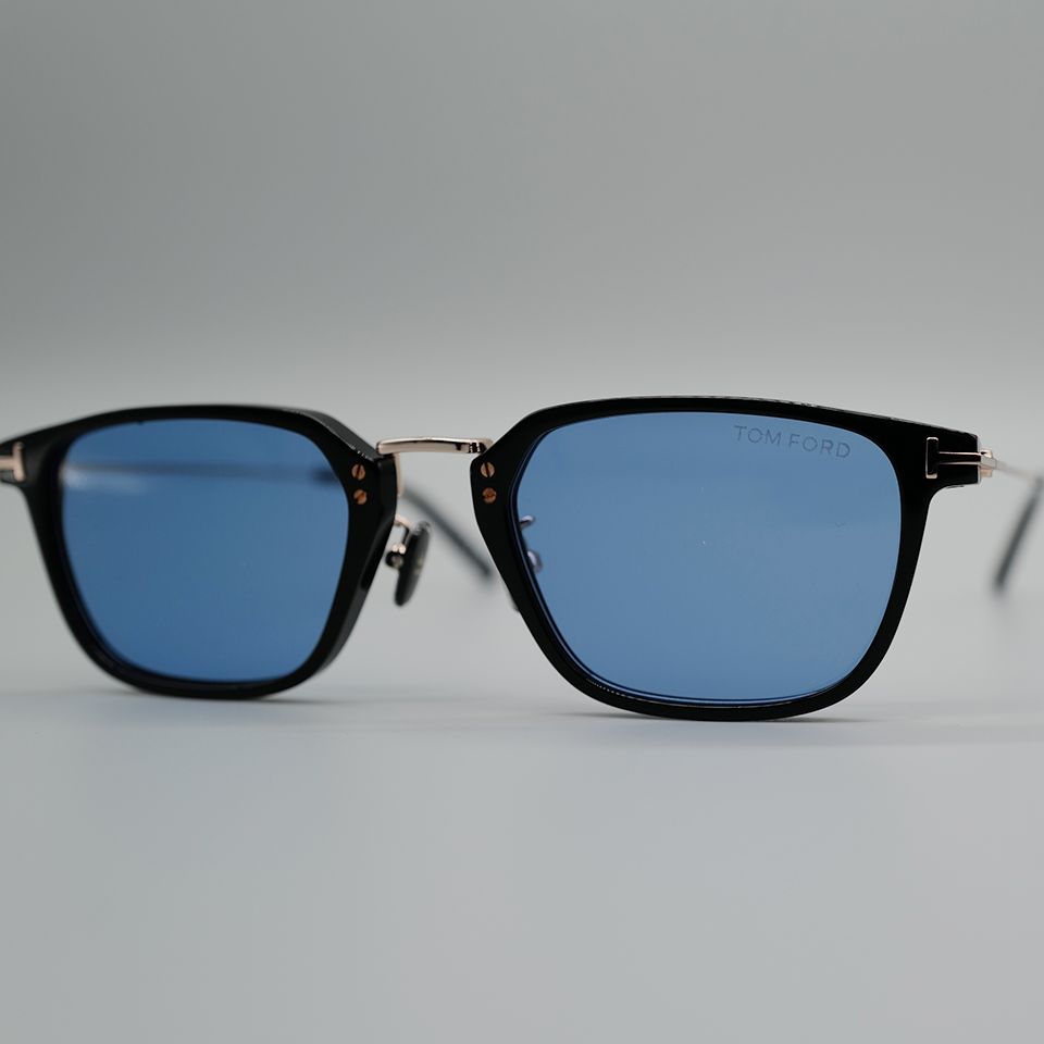 TOM FORD EYEWEAR - FT1042-D-5201V / サングラス / アジアンフィット