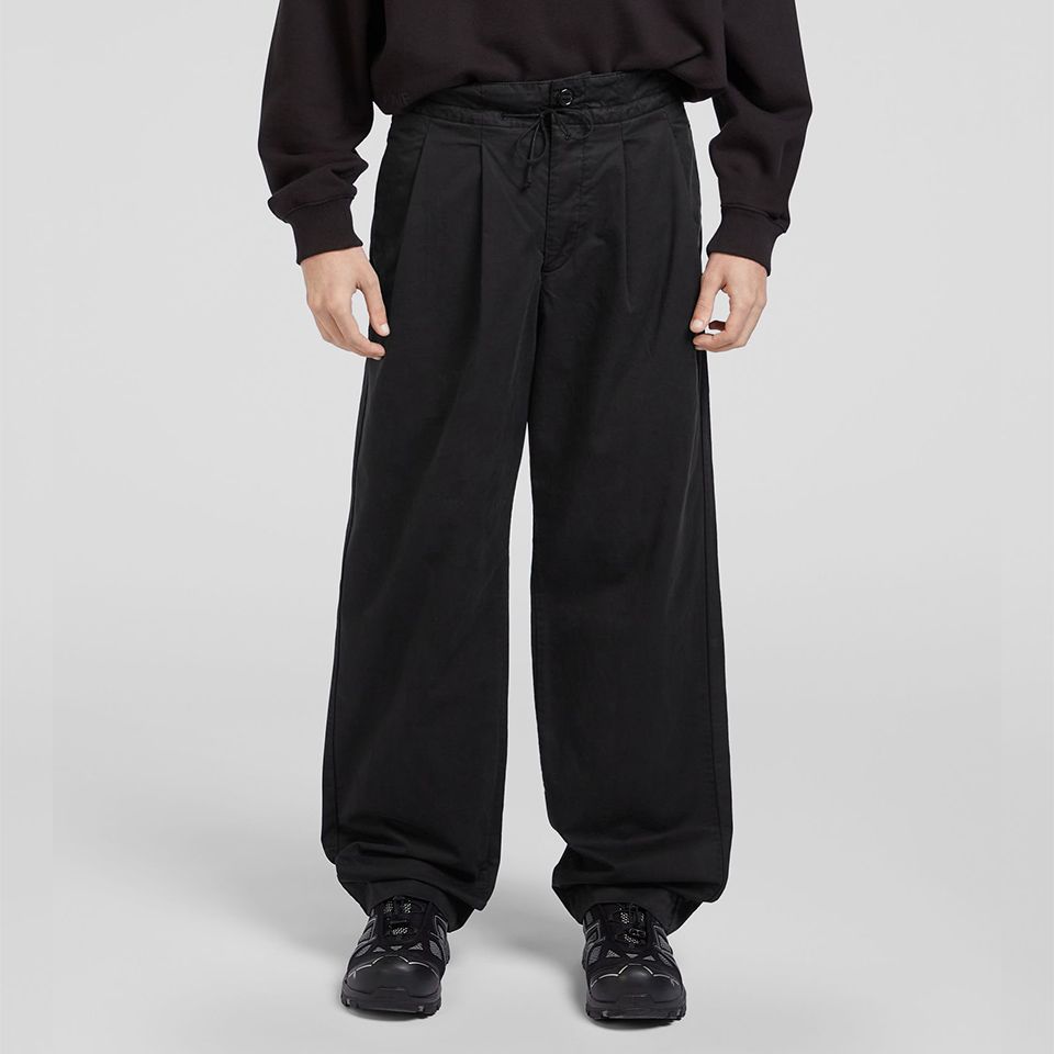 DM1-8 Pleated Pant ［Black］