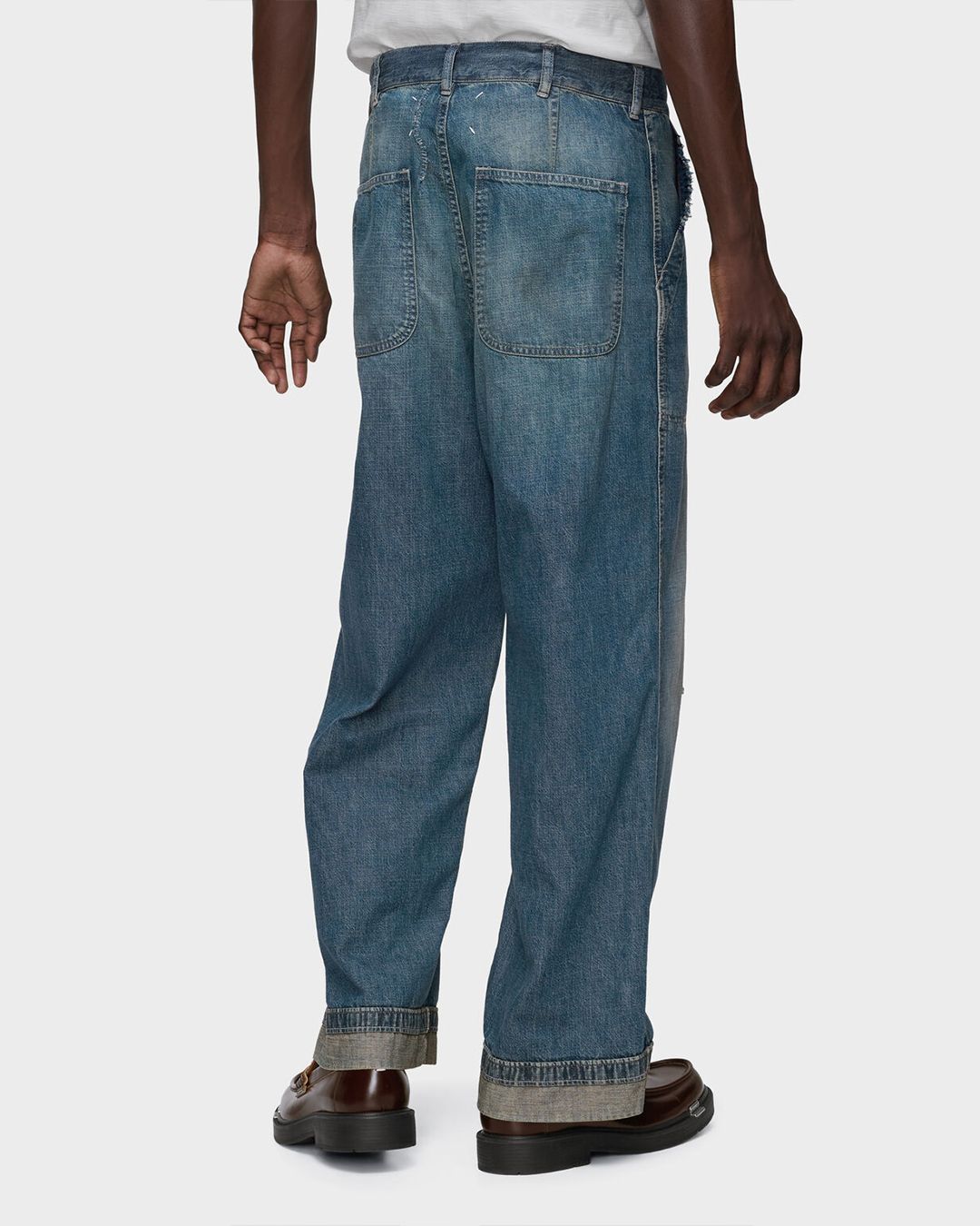 ワイドレッグ ジーンズ