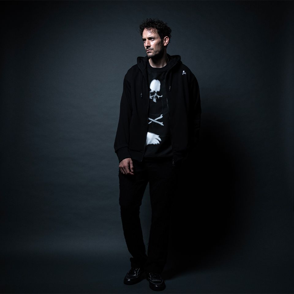 xTRIPPY ART  TEE MONALIZA  Black