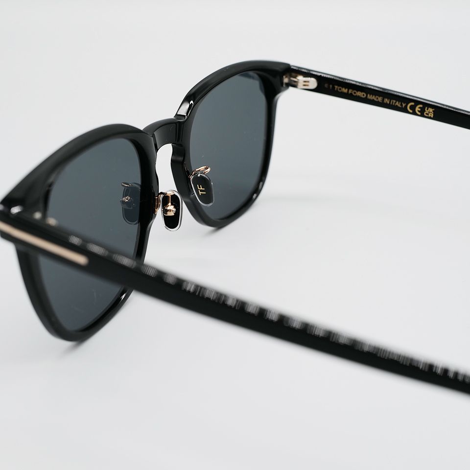 TOM FORD EYEWEAR - FT1051-K-5601A / サングラス / アジアンフィット【K品番】 (ブラック) | River