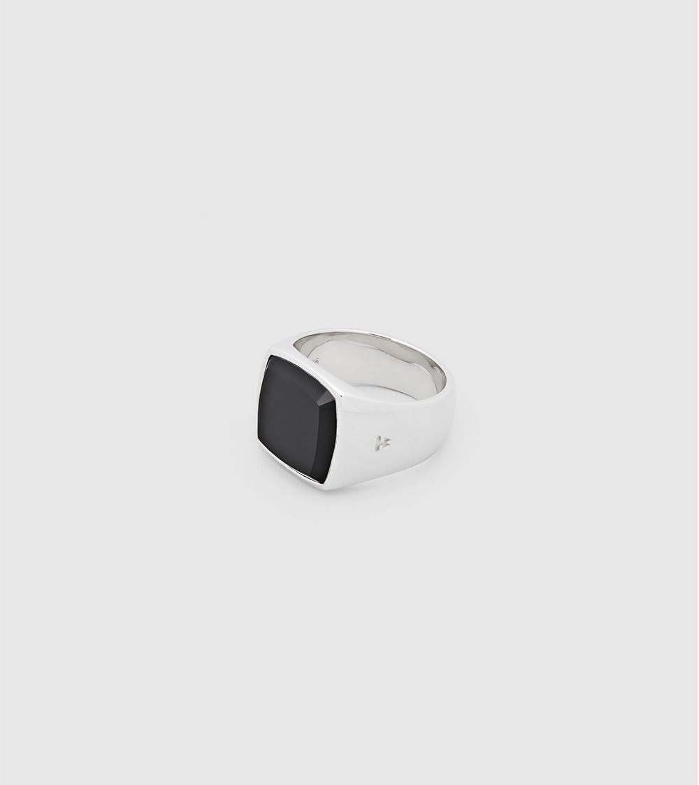 TOMWOOD - Cushion Black Onyx (M) | River