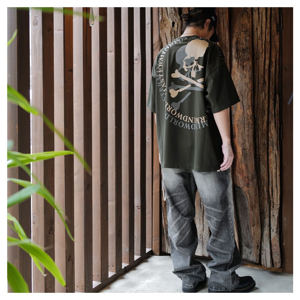 【MASTERMIND WORLD】 FLASH TEE  OLIVE
