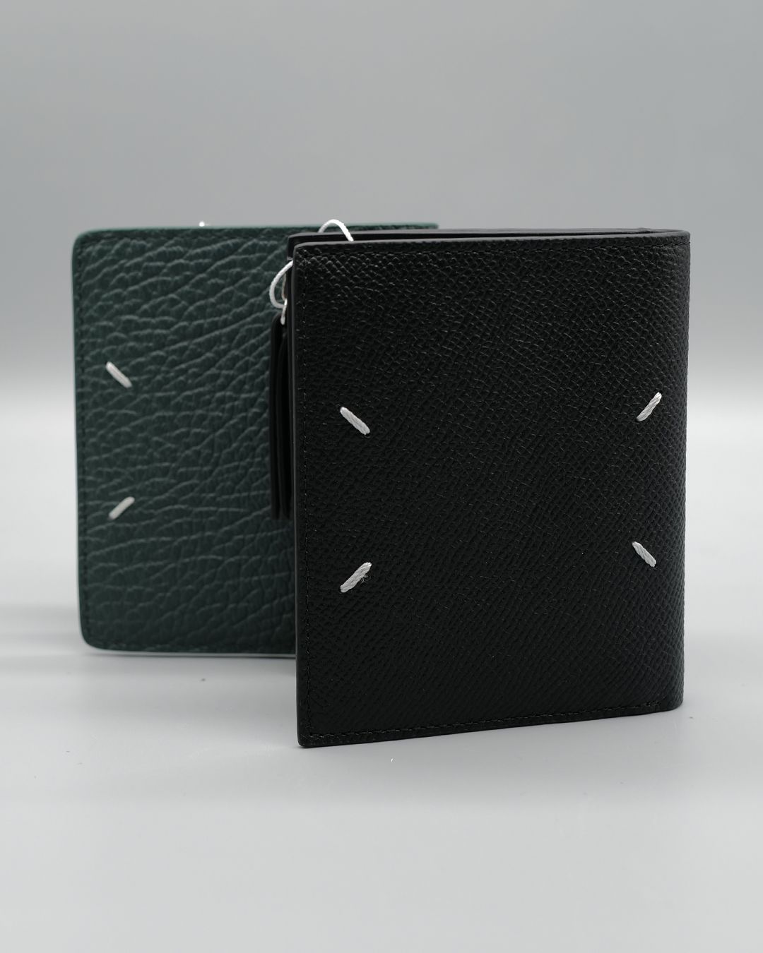 4ステッチ フリップフラップウォレット