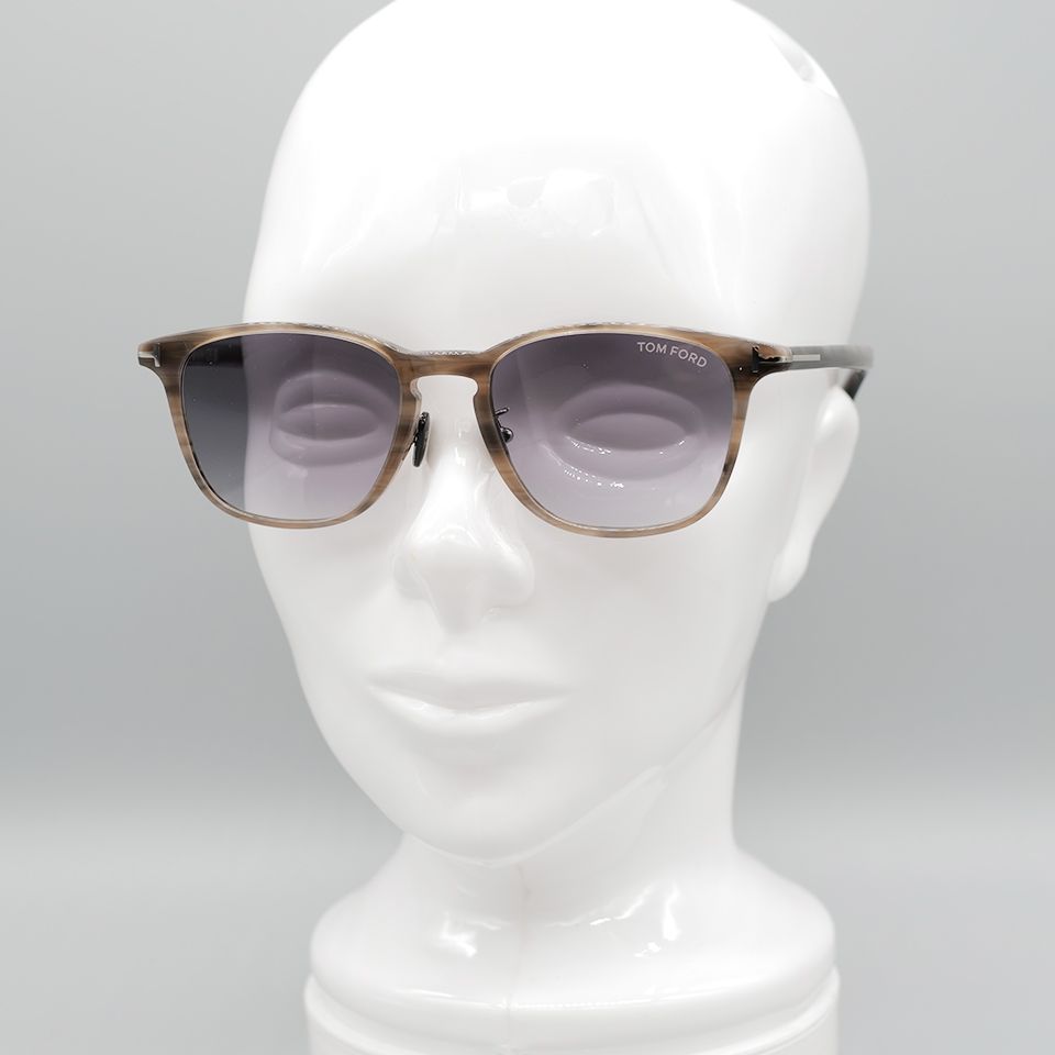 TOM FORD EYEWEAR - FT1048-D-5220B / サングラス / アジアンフィット 