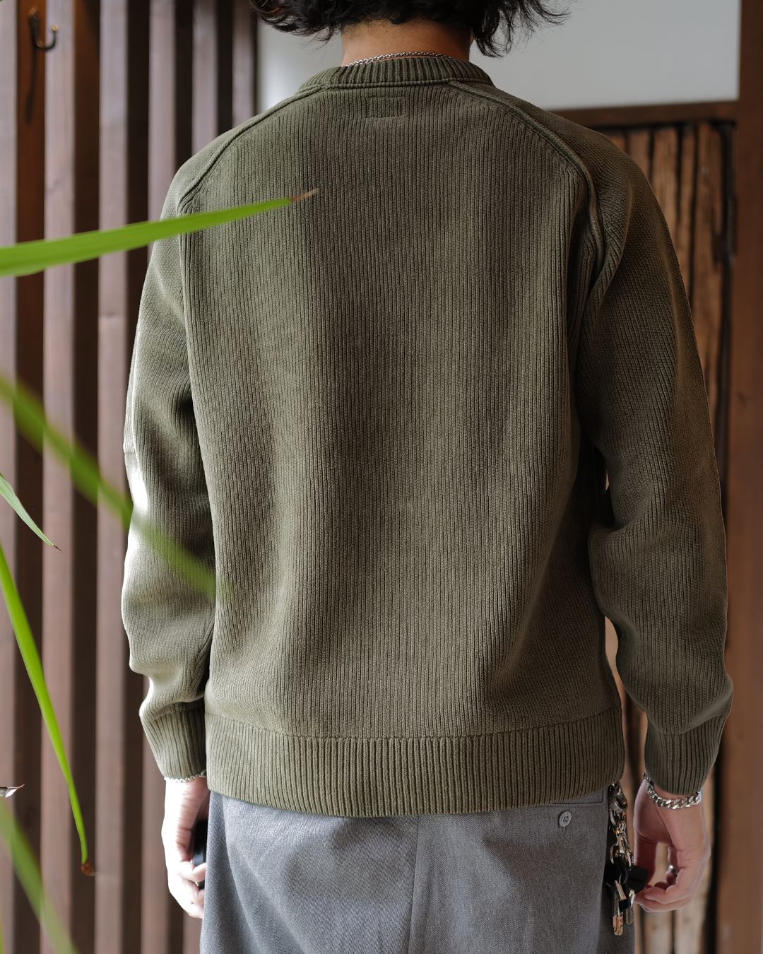 Chenille Cotton Lens Crewneck Sweater [IVY GREEN ]
