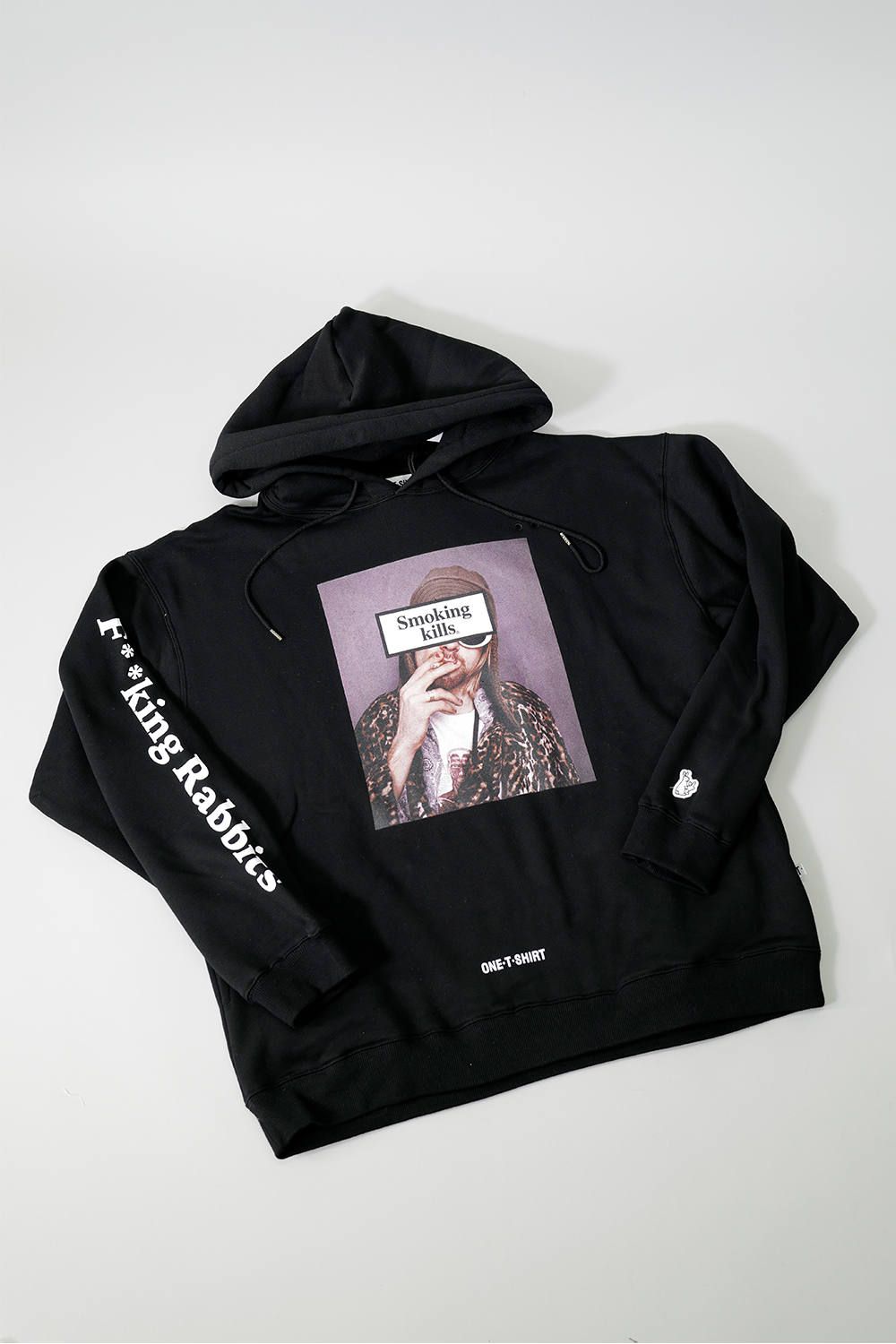 One・T・Shirt x FR2- スペシャルコラボレーション - HOODIE | River