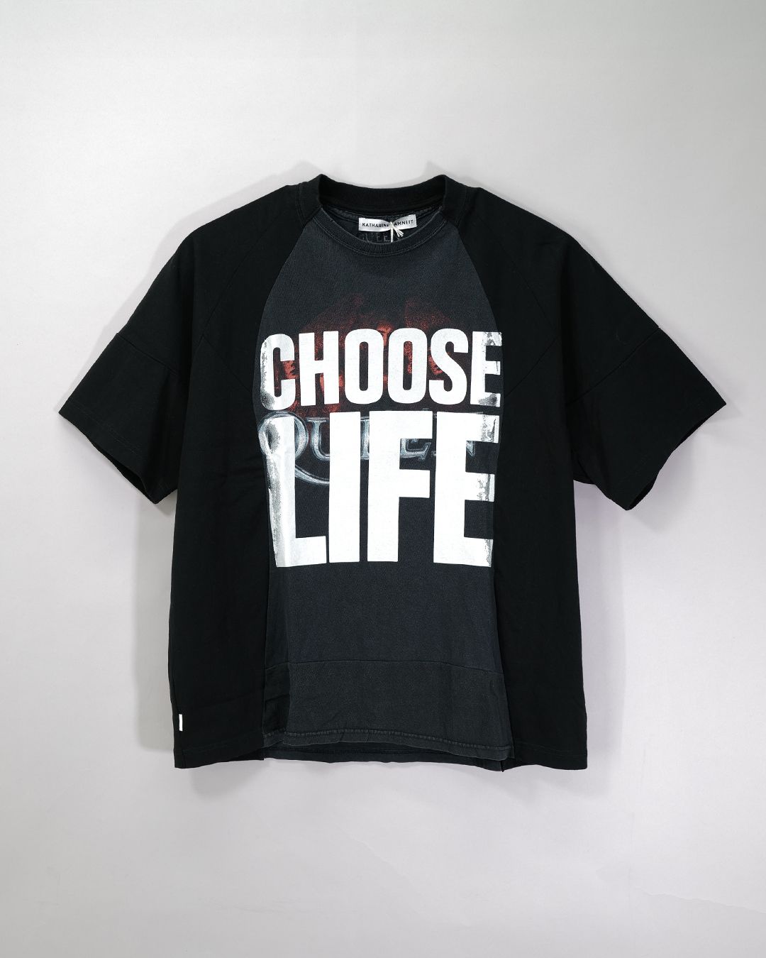 KATHARINE HAMNETT x changes  TEE  Black