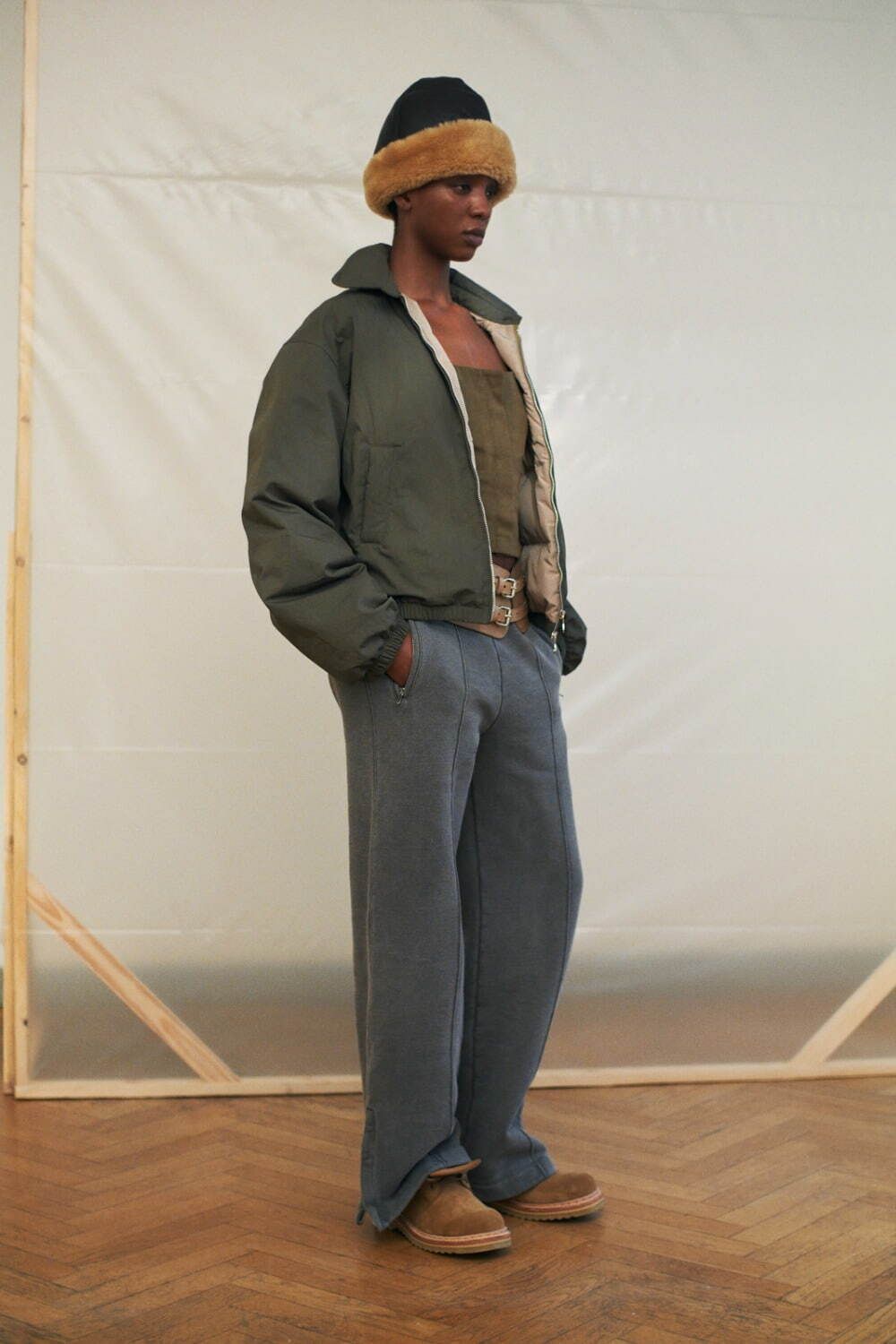 TRACK PANTS   Worn Black Hefty Fleece