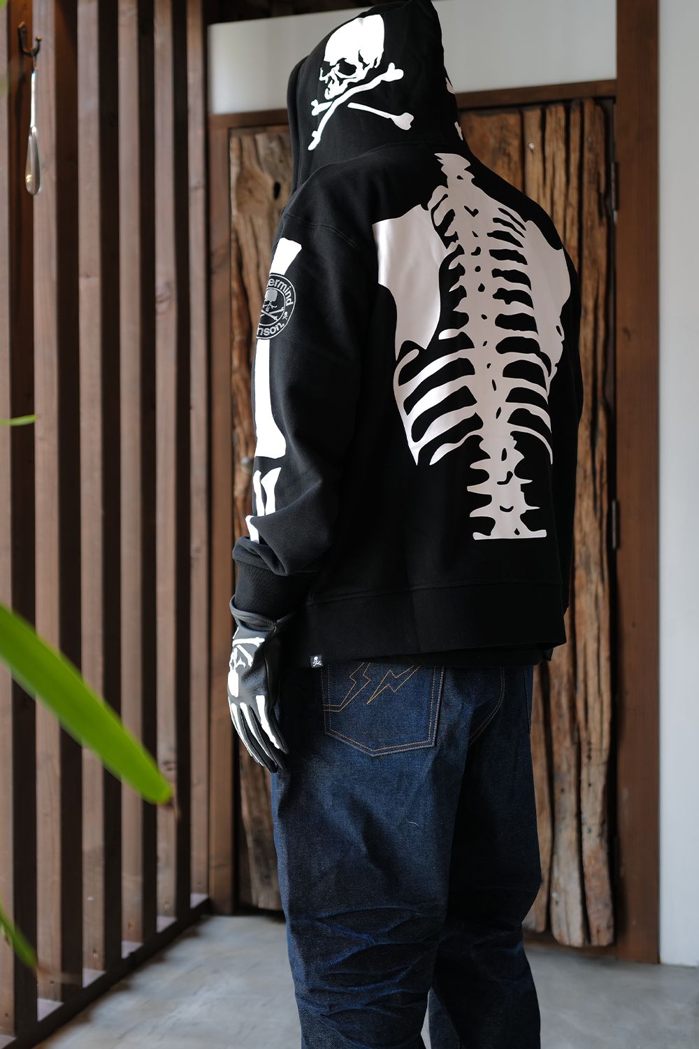 【MASTERMIND WORLD】 x VANSON