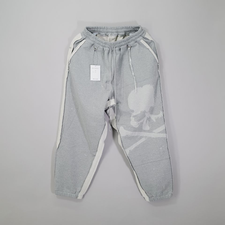【MASTERMIND WORLD】 CUT-OFF SWEATPANTS  TOP GRAY