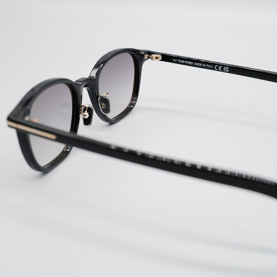 TOM FORD EYEWEAR - FT0978-D-4901B / サングラス / アジアンフィット【日本企画】 (ブラック) / ユニセックス  | River