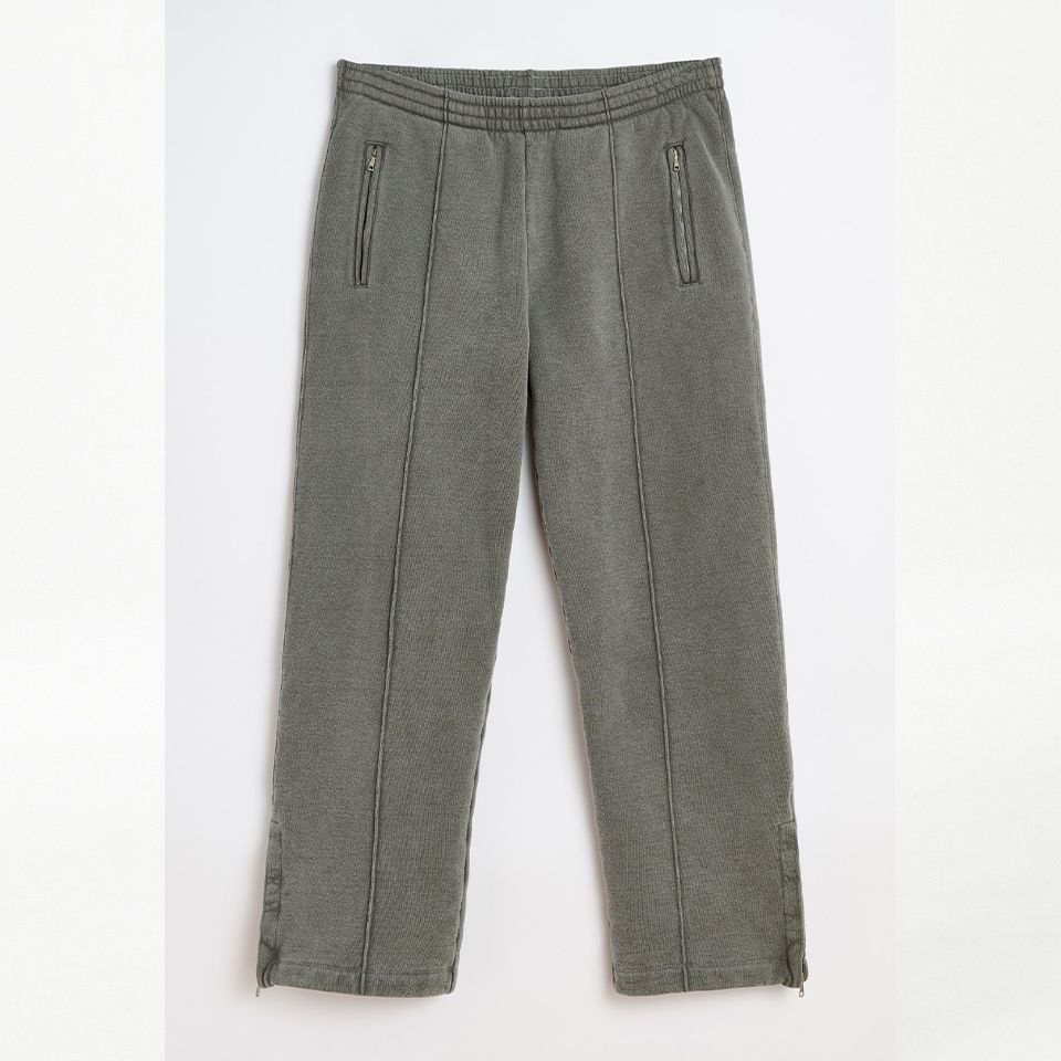 TRACK PANTS   Worn Black Hefty Fleece