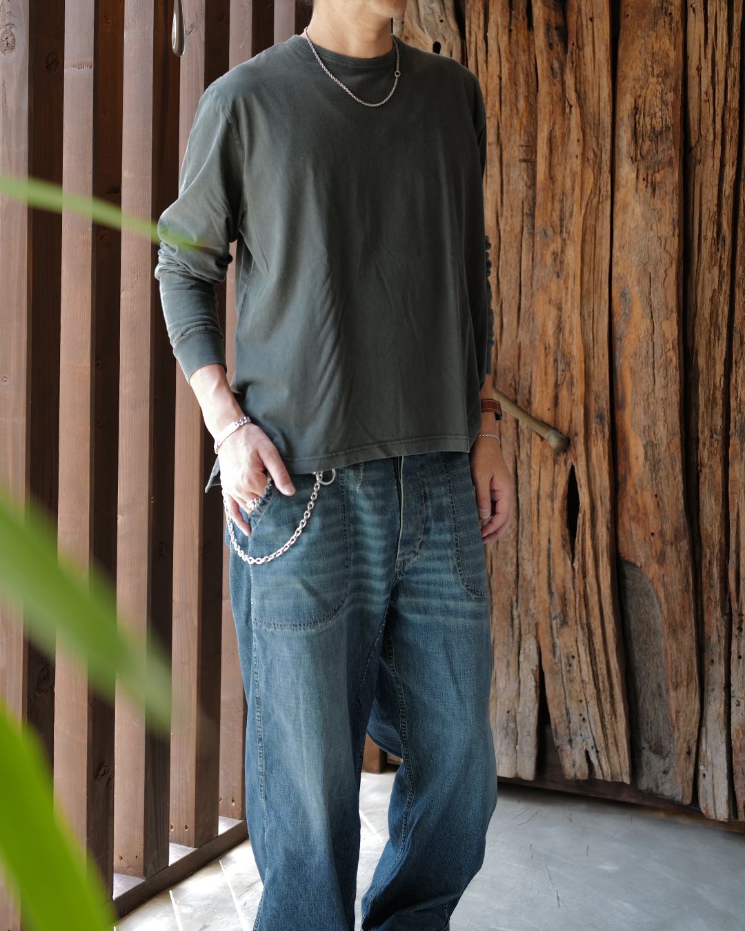 Lewis Leathers [Dominator -ドミネーター- 【Slim-Fit】 (ホースレザー / 裏地:ブラックニット / )VintageTurquoise]