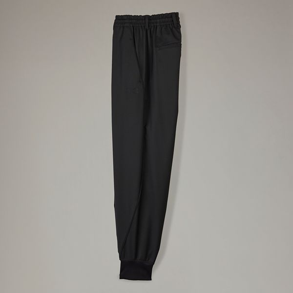 REF W CUF PT Black